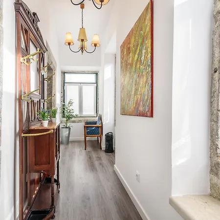 Apartment Alfama'S Nest Adica