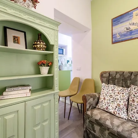 Apartment Alfama'S Nest Adica
